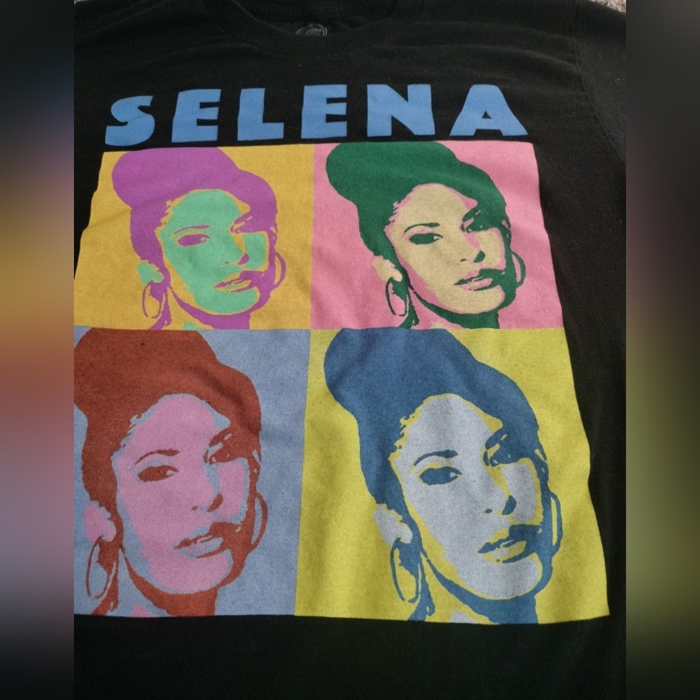Selena shirt